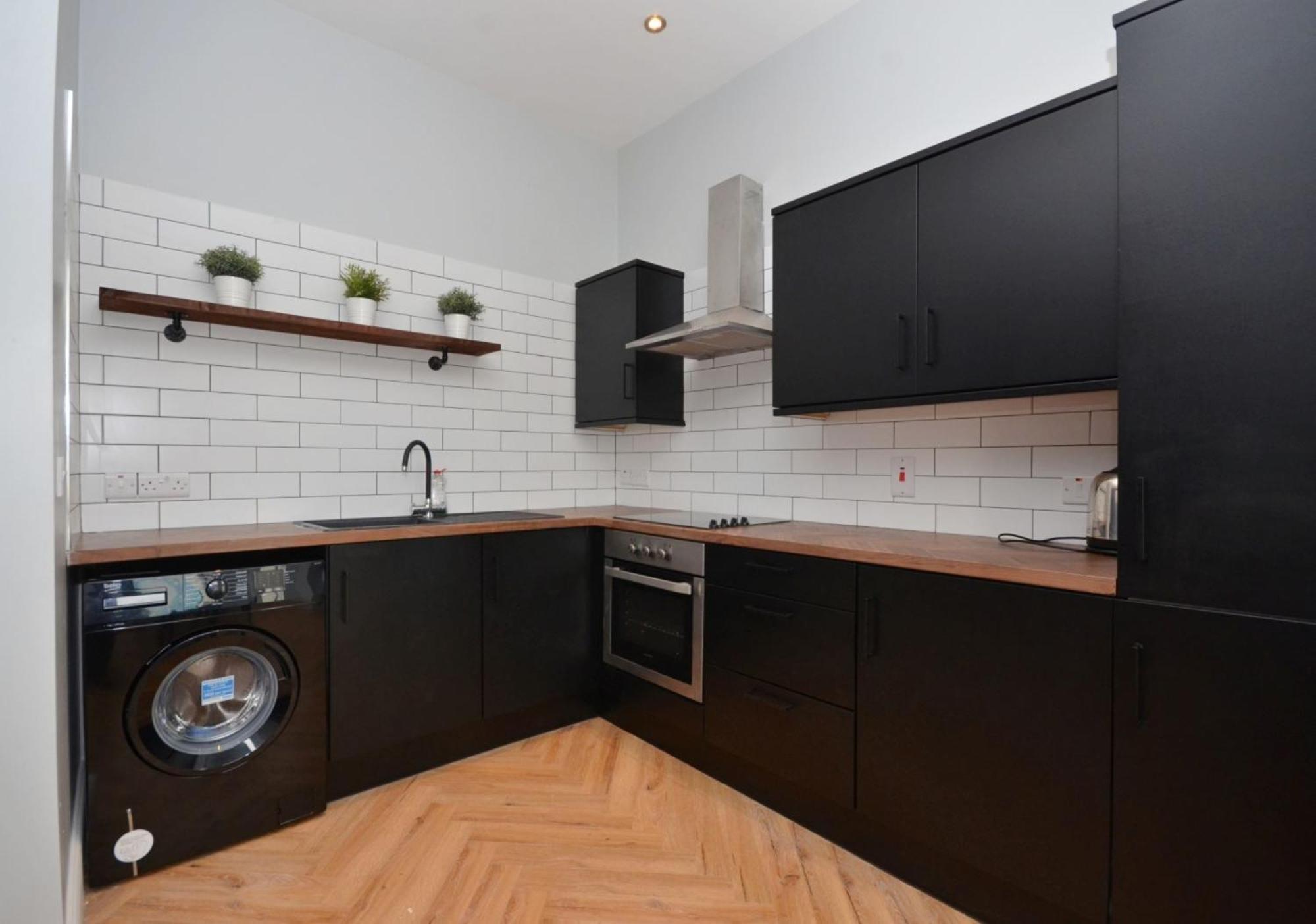 2 Bdr & 1 Bdr Apartments At Queens Uni By Belfast City Breaks エクステリア 写真